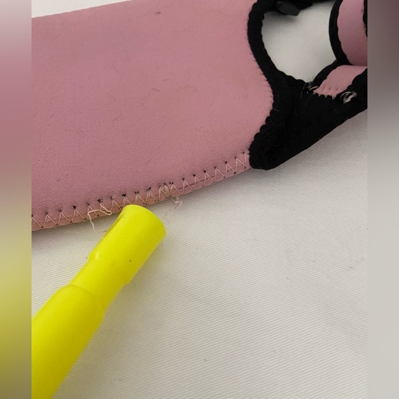 Neosling water bottle holder Pink crossbody sling carrier Dog Walking Outdoor - Picture 7 of 12